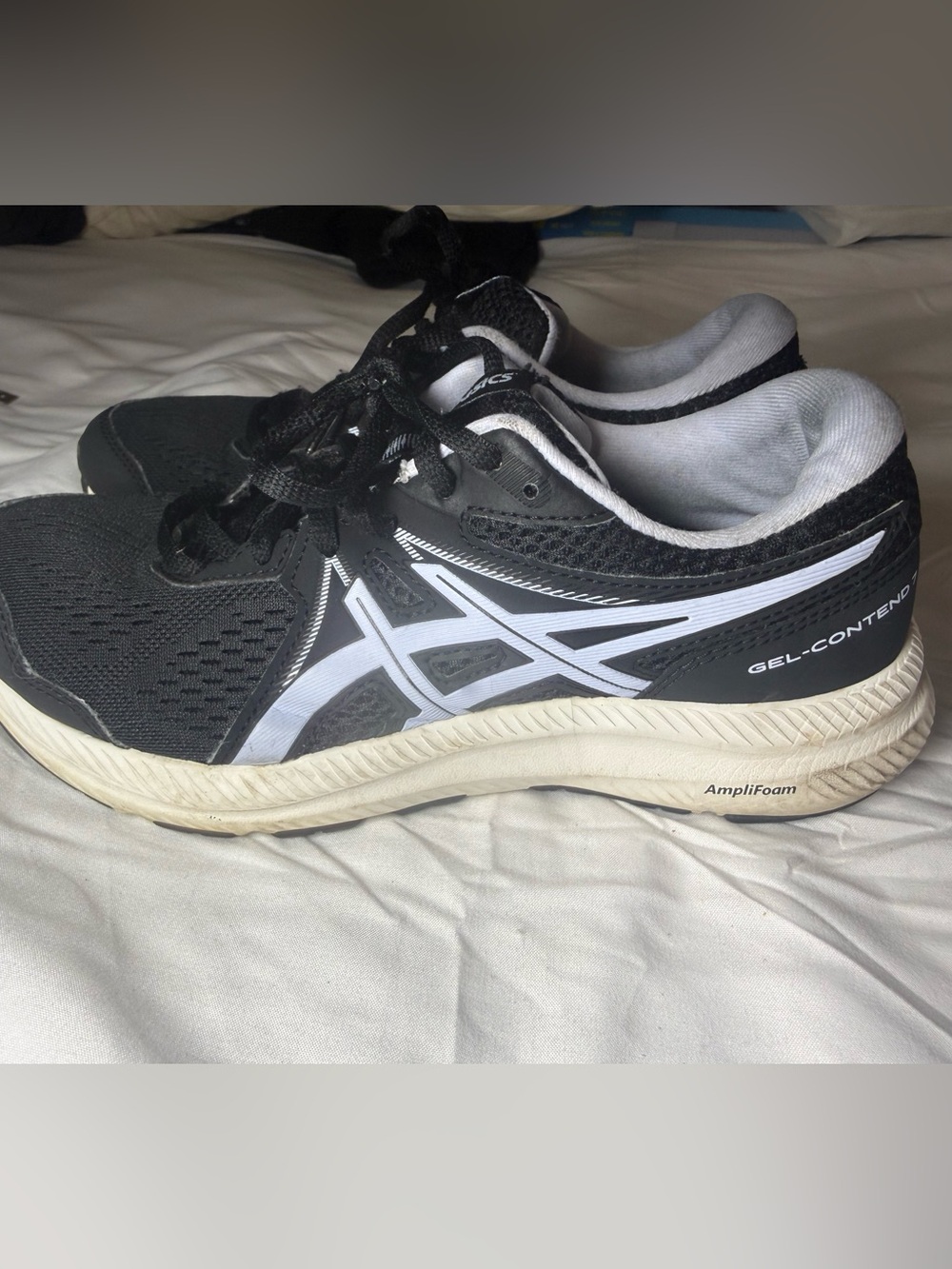 ASICS Gel-Contend Black White Running Shoes size 7